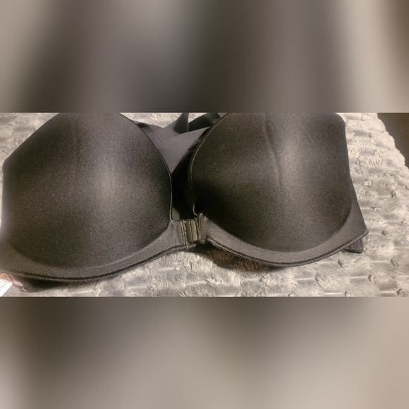 Victoria Secret Black Sports Bra 34D NWOT - Picture 5 of 5